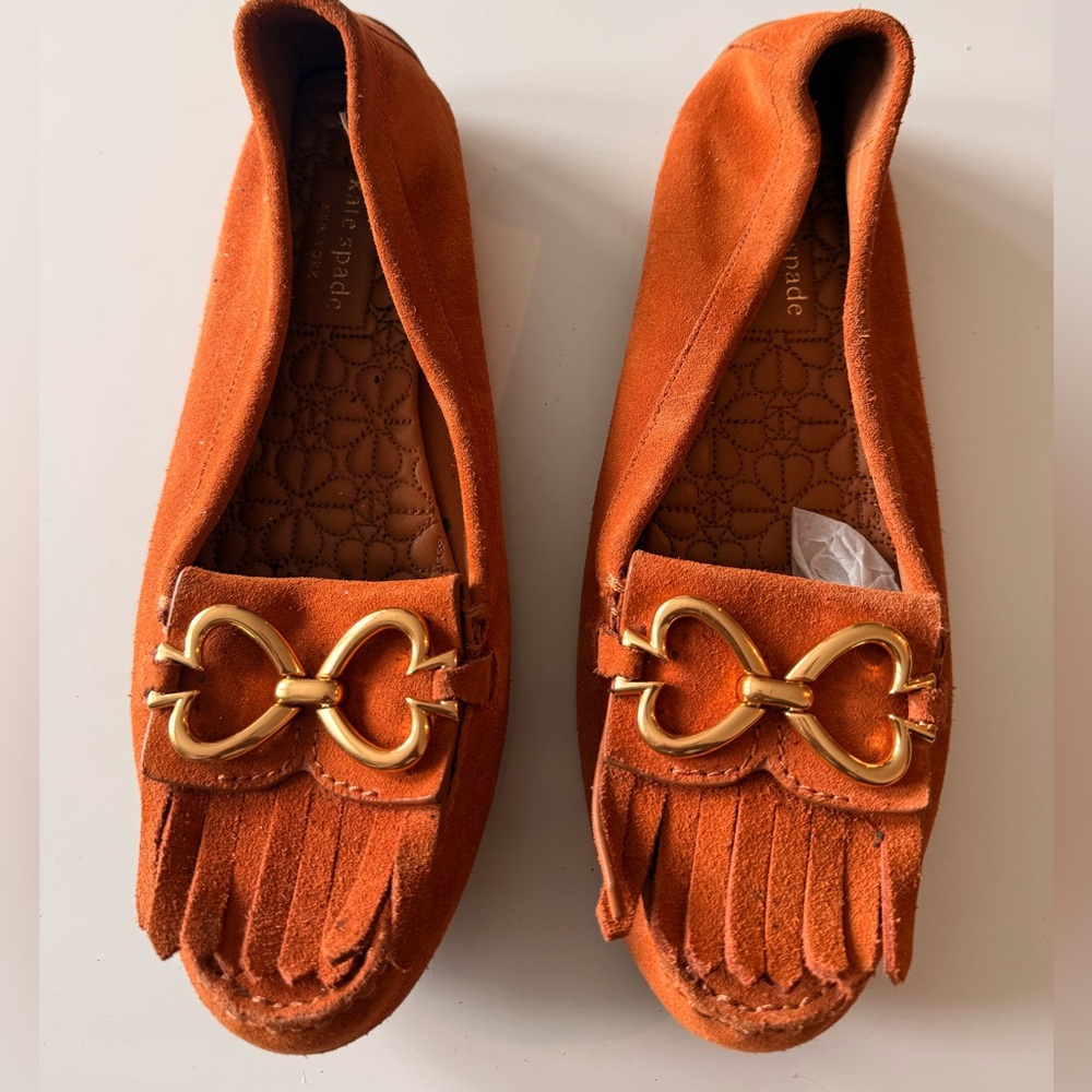 Kate spade women’s Orange suede loafers size 9M